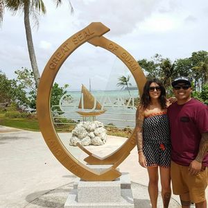 Meet your Posher, Lawrence